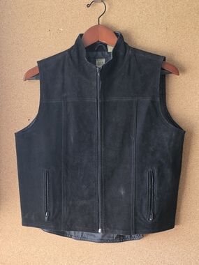 DCC Genuine Leather Vest Black Zip Front Size M Moto Style Edgy Rocker, Biker
